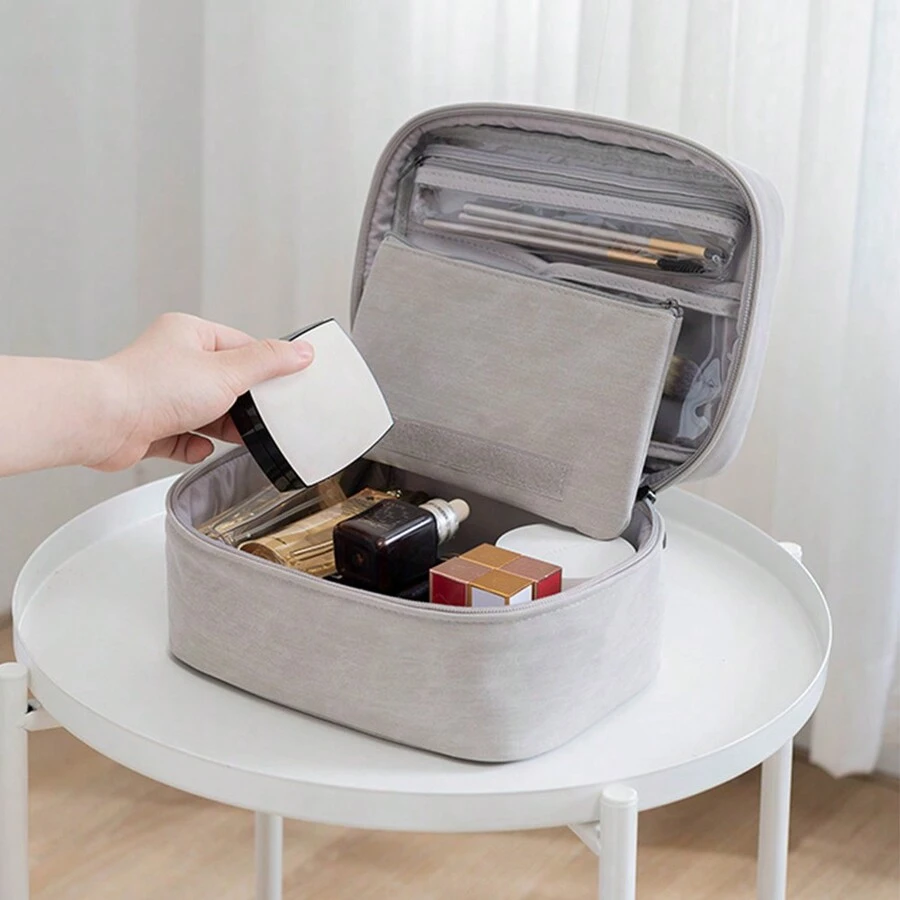 1 件格子 PU 旅行洗漱包，带防水衬里，大容量化妆品收纳袋，粉色房间装饰家居卧室浴室客厅书桌装饰旅行用品婚礼家居装饰生日蘑菇新年配饰礼物送给爸爸妈妈最好的朋友老师男士有趣的礼物收纳珠宝收纳盒浴室套装收纳盒和收纳箱香水收纳盒化妆包礼品收纳盒浴室收纳架和架子 - 灰色 - 查看 1