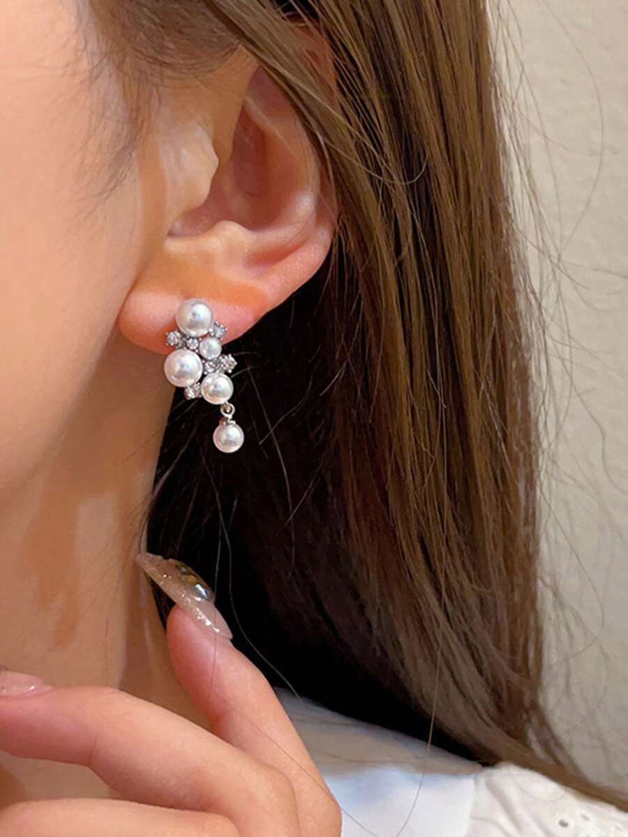 1pair White Pearl & Rhinestone Inlaid Clip-On Earrings For Women Without Pierced Ears, Suitable For Daily Wear, Valentine's Day Gift - White - View 1