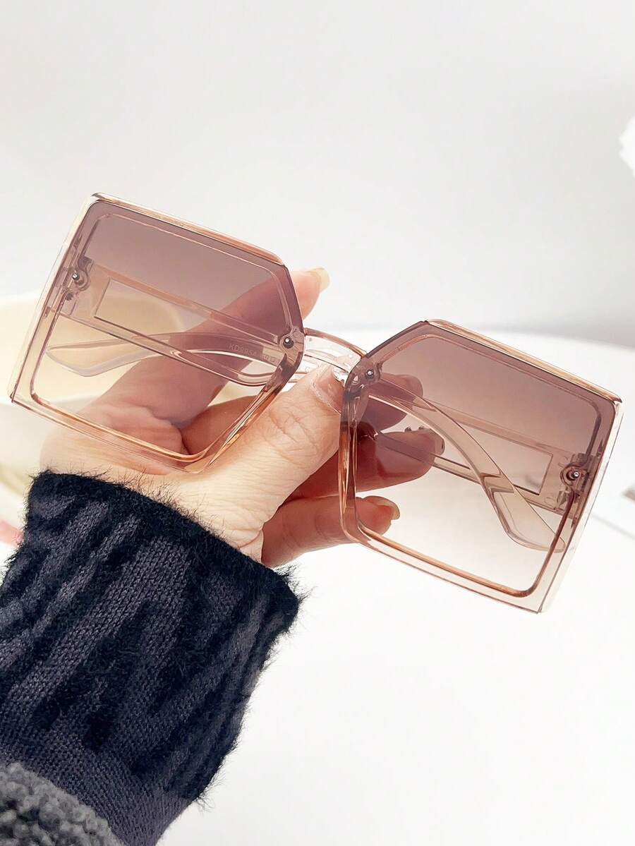 1pc Women's Retro Fashionable Plastic Framed Square Glasses, Suitable For Street Snap & Party Gathering For Summer Beach Vacation,Outdoor,Travel - Champagne - View 1
