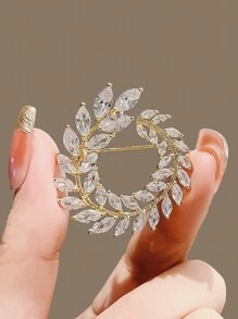 1入女性高級精緻胸前花形胸針,防光扣領套服裝,高級配飾,日常穿著 - 金色 - 查看 2