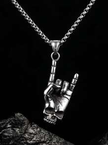 Make A Bold Statement With This Punk Men's Metal Rock Skull Pendant Necklace
