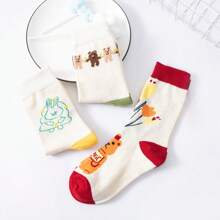 3双装女士个性日韩风露营、郊游、居家、休闲中筒袜，带有可爱的小熊和兔子图案 - 彩色 - 查看 2