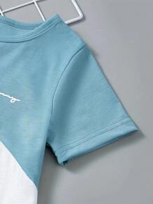 Young Boy Summer Contrast Color Short Sleeve Letter Printed T-Shirt And Shorts Casual Sports Outfit - Blue and White - View 2