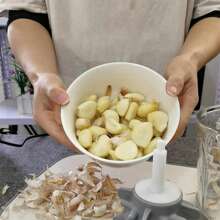 1入組矽膠大蒜剝皮器,快速剝去大蒜皮,去除蒜皮後不沾蒜味,適用於2l電動大蒜剝皮切碎機配件 - 灰色 - 查看 4