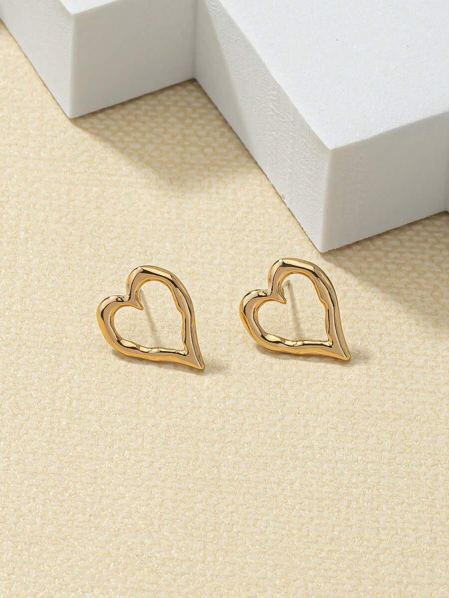 1pair Fashionable Hollow Out Heart Shaped Stud Earrings For Women, Daily Wear, Valentine's Day Gift - Yellow Gold - View 1