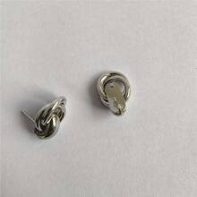 歐美復古銀色耳釘 - 銀色 - 查看 3