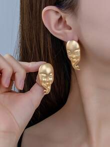 1對時尚個性簡約優雅復古卡通風格手掌＆臉型金屬耳針 - 金色 - 查看 11