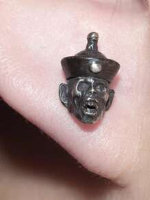 1pair Vintage Exaggerated Dark Style Zombie Stud Earrings For Men Daily Wearing - Antique Silver - View 1