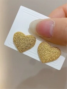 1 Pair Geometric Frosted Heart Stud Earrings - Frosted Love Earrings - View 1