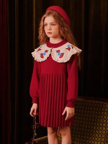 Tween Girl Embroidery Peter Pan Collar Pleated Sweater Dress With Contrasting Colors (Excluding Hat) - Red - View 1