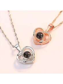 1 件情侶銀色 100 種語言我愛你投影心形吊墜項鍊,百搭風格適合日常佩戴 - 銀色 - 查看 1