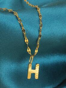 Magic Fish 1個金色不銹鋼唇形項鍊,附有a-z26英文字母吊墜,適用於名字首字母、情人節、新年贈禮 - 金黃色 - 查看 34