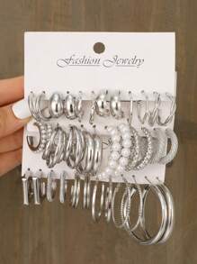 24入組時尚簡約金屬耳環套裝,適用於約會、派對、假日和日常佩戴,是情人節等節日的完美禮物。 - 銀色 - 查看 9