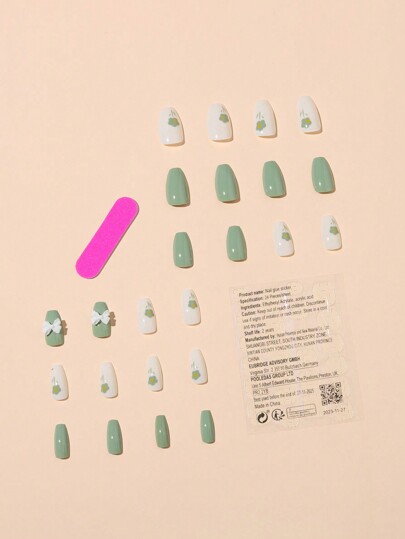 Y2K ロングコフィングリーン花柄リボンフェイクネイル 24個 & 爪やすり 1個 & テープ 1枚で見た目をアップグレード