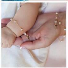 Pulseira Terço Infantil Com Perolas Folheada A Ouro Cada! - Dourado - Visão 1