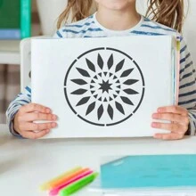 12入組曼陀羅藝術繪畫模板,具有中空圖案,白色pet材料的模板適用於水彩畫、石彩畫、素描本、刮繪板、牆壁、紙張、紡織品、家具、相冊裝飾等。非常適合孩子學習、藝術創作和手工diy。 - B55 - 查看 4