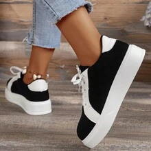 2024 New Arrival Women's Lace-Up Color Block Thick Sole Round Toe Shoes, Suitable For Outdoor And Casual Occasions, Wear-Resistant And Slip-Resistant, Comfortable - Black and White - View 2