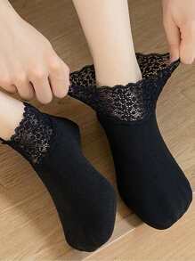 2pairs Women's Stylish Lace Low Cut Socks With Velvet Lining, Black/Skin Color, Winter - Multicolor - View 3
