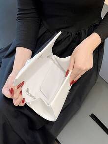 女士時尚的皮革扭結設計蓋子手拿包,白色新娘派對晚宴包鏈條款 - 白色 - 查看 2