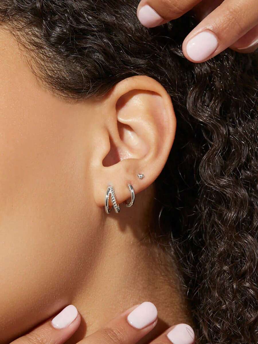 EleRunis Bộ 3 khuyên tai vòng tròn cổ điển bằng bạc Sterling 925 Cubic Zirconia mạ vàng 18K, khuyên tai xỏ sụn, khuyên tai đinh tán nhỏ, trang sức cao cấp cho phụ nữ, trang phục hàng ngày, đám cưới, ngày lễ tình nhân (Chỉ có 3Singles)