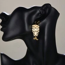 1 對個性時尚不銹鋼魚骨形超大耳環,高端設計,適合女士日常佩戴、節日、派對 - 金色 - 查看 3