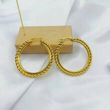 European And American Simple Design Twisted Rope Texture Retro Earrings - Gold - View 5
