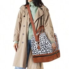 女性週末包,大容量帆布旅行行李袋,帶防水濕乾分離鞋格,21英寸大小男女皆可,耐用手提行李袋附側邊口袋,可背式設計,灰色豹紋,休閒時尚風格 - 淺灰色 - 查看 8