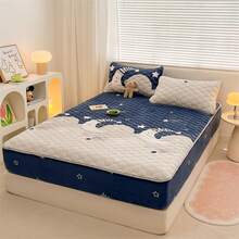 1pc Comfortable And Soft Printed Flannel Fitted Sheet With Elastic Band, Polyester Fiber, Machine Washable Mattress Cover Sheet, Suitable For Bedroom, Guest Room, Spring/ Autumn/ Winter Use - Multicolor - View 3