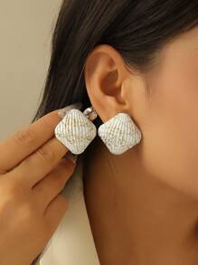 1pc Women'S Multicolor Square Gold Wire Texture Stud Earring - Multicolor - View 12