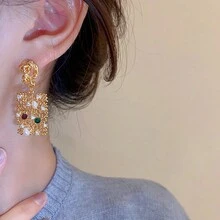 1 對銅鑲嵌人造珍珠誇張枝葉設計耳環適合女士日常佩戴 - 彩色 - 查看 2