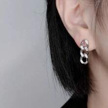 1pair Advanced & Fashionable Three Layers Chain Design Clip-On Earrings Without Piercing, Suitable For Daily Wear Of Girls - Silver - View 1