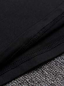 Kit Camiseta e Bermuda Moletom Confortável GOJO SATOU KAISEN E SATOU N DARK