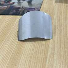 1 Pieza Protector De Dedos De Acero Inoxidable Resistente Al Corte Para Cortar Carne Mientras Se Cocina - Plateado - Ver 5