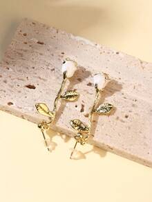 1pair Vintage Elegant Alloy Drip Oil White Rose & Leaf Design Long Earrings For Women - White - View 3