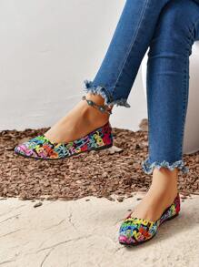 2023 Autumn Women's Colorful Letter Graffiti Canvas Shoes, Fashionable Flat Casual Comfortable Slip-On Loafers For Women