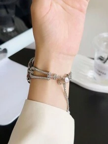 1入女士銀色鑲鑽馬蹄形手鐲金屬鏈接手錶帶,兼容apple Watch Ultra/se/series9/8/7/6/5/43/2/1,四季適用,尺寸適合38mm/40mm/41mm/42mm/44mm/45mm/49mm - 銀色 - 查看 9
