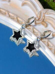 彩色 Cz 鑲嵌 3d 星星設計龐克風格吊墜耳環,帶有水鑽裝飾,非常適合女士約會和情人節禮物 - 粉色 - 查看 7