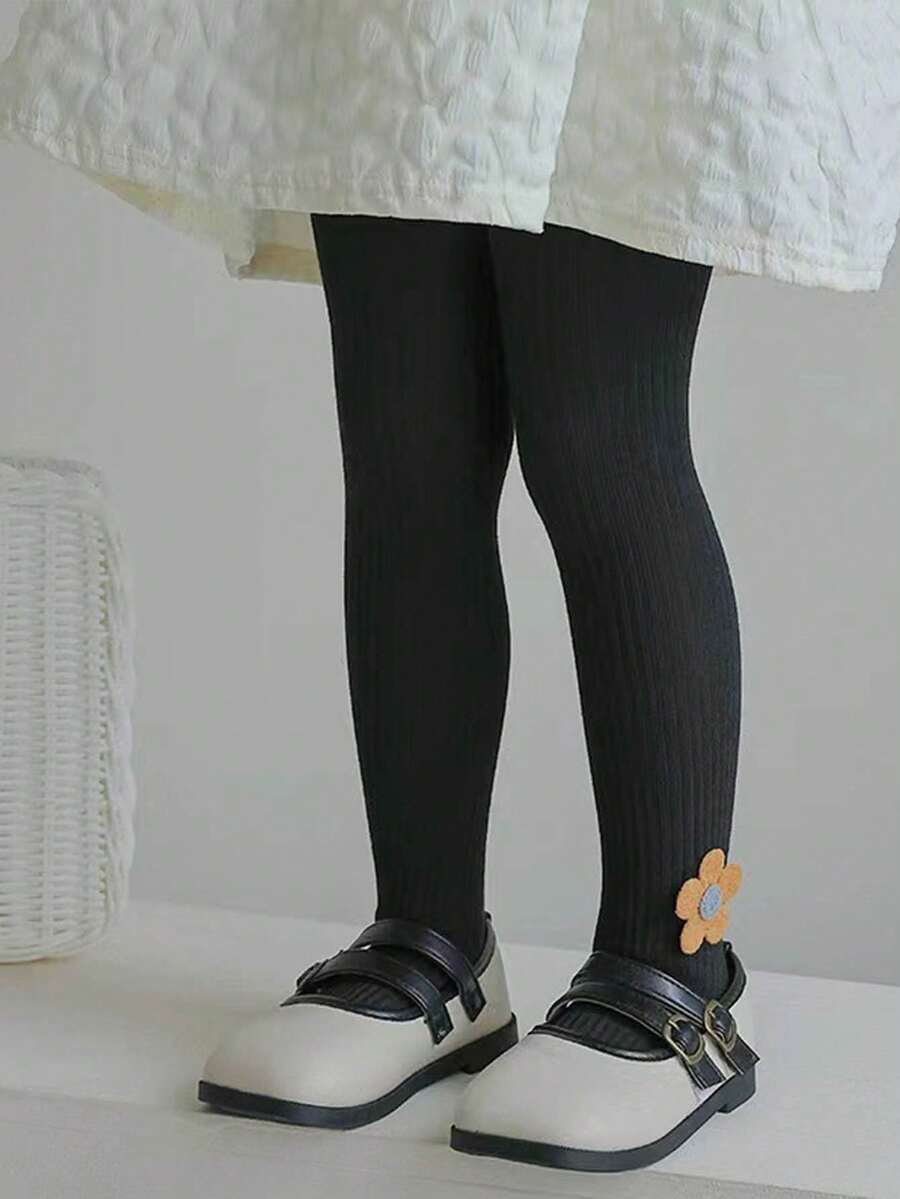 1入幼兒女童針織花紋襪子,柔軟舒適基本款式,適用於全年季節,多種顏色可選 - 黑色 - 查看 1