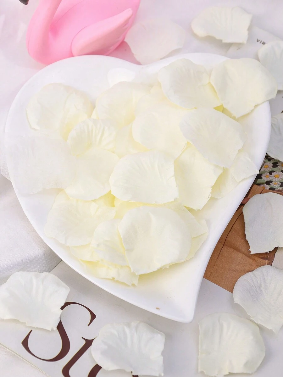 100入組人工玫瑰花瓣,適用於情人節、婚禮、派對裝飾 - 白色 - 查看 1