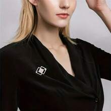 3pcs Gold-Tone Fashionable Geometric Women's Brooch Waist Pin Set, Adaptable Chest Jewelry Set, Dress Waist Pin, Anti-Slip Brooch, Hidden Clasp Pin, Diy Clothing Decoration, Wedding Dress Decoration, Party Dress Decoration - Gold - View 4