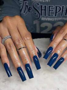 Obtén el  de un kit de manicura completo y de moda en forma de ataúd largo con 24 piezas de unicolor satinado/brillante azul y cubierta completa, con pegamento de gelatina y lima de uñas, adecuado para fiestas, bailes y uso diario, suministros para uñas de presión uñas falsas uña falsa uña acrílica