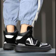 High-Top Shoes, British Style Vintage Workwear Skateboarding Shoes, Casual And Sporty, Men's Original Design, Thick-Soled - Black - View 3