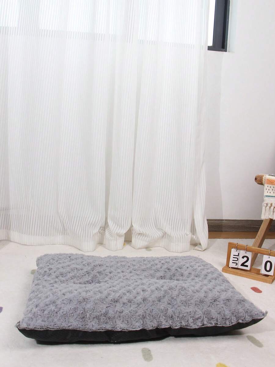 1pc Grey Rose Pattern Pet Bed Suitable For Pets Up To 20kg, Size: 64x51cm - Grey - View 1