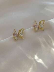 1pair Copper Alloy Dreamy Butterfly Shaped Zirconia Stud Earrings For Women In Summer - Gold - View 2