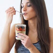 2pcs Glass Mason Jar With Lid And A-Z Letter Print, Including 2 Cups And 2 Spoons, Reusable Leakproof Cup, Suitable For Overnight Oats, Milk, Yogurt, Cereals And Breakfast, Capacity 350ml - Multicolor - View 3