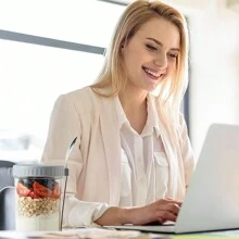 2入組玻璃製隔夜燕麥杯,帶有蓋子和字母,包含2個杯子和匙羹,可重複使用且不漏,適用於製作隔夜燕麥、牛奶、酸奶、穀類和早餐,容量350毫升 - 灰色 - 查看 3