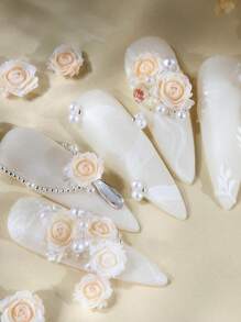 30 chiếc phụ kiện trang trí móng tay hình hoa hồng chạm khắc dễ thương, phụ kiện vẽ móng nghệ thuật hình hoa hồng, trang trí móng tay ngày Valentine, dụng cụ vẽ móng, đá trang trí móng tay tự làm chuyên nghiệp. - Rượu sâm banh - Xem 3