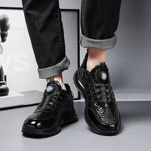 New Arrival Men's Stylish Black Casual Shoes For Outdoor Travel, Parties; Non-Slip, Comfortable Sports Running Shoes - Black - View 1