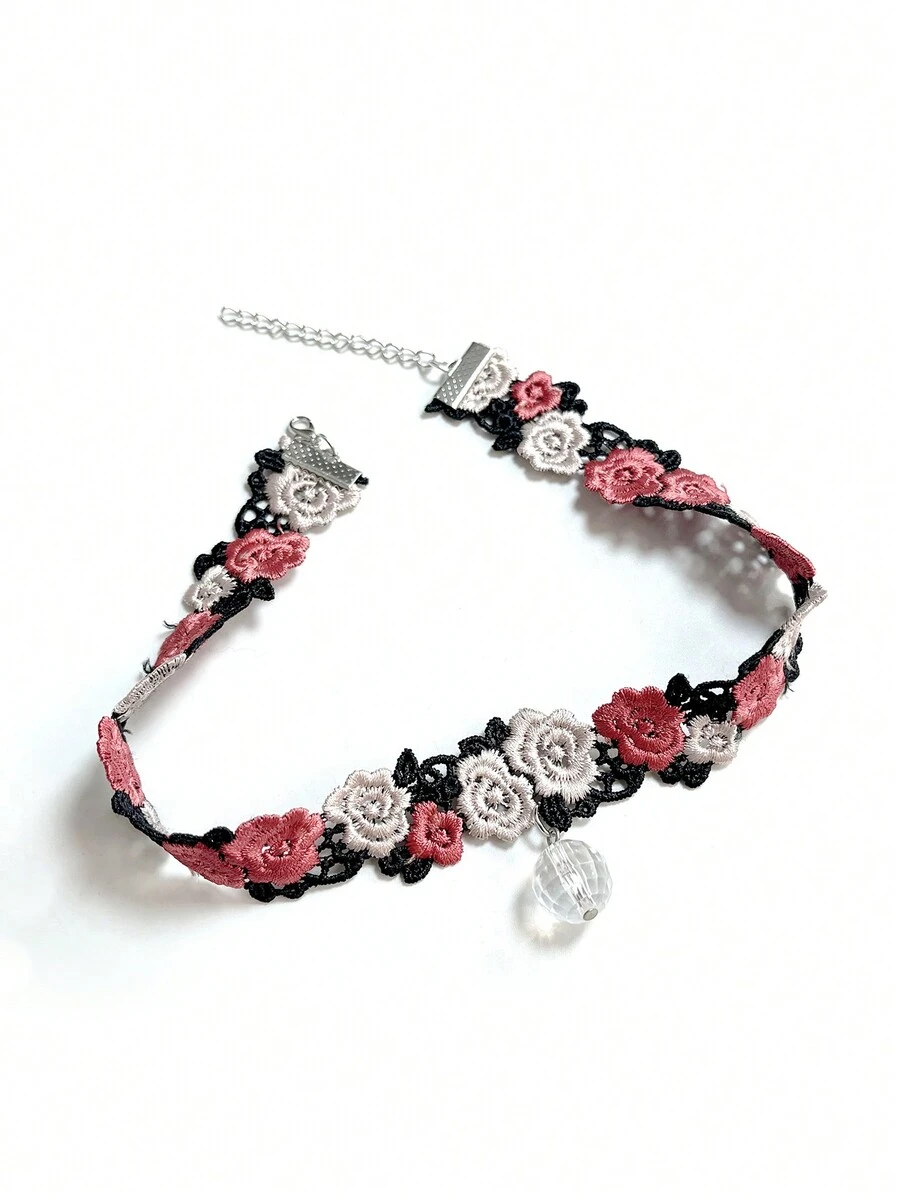 1條紅白花卉刺繡吊墜項鍊,洛麗塔風格復古宮廷時尚,適合與最好的朋友、姐妹和朋友分享,與洋裝搭配更是得宜 - 玫瑰 - 查看 1