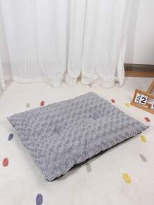 1pc Grey Rose Pattern Pet Bed Suitable For Pets Up To 20kg, Size: 64x51cm - Grey - View 3